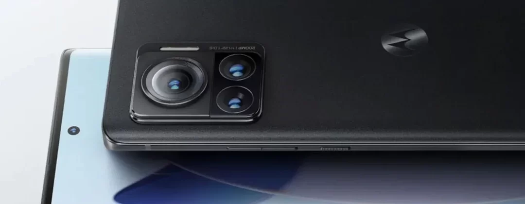 Moto X30 Pro é o primeiro celular com câmera de 200 MP